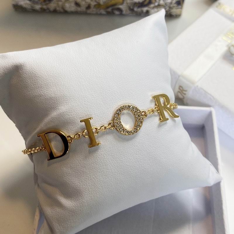 Dior Bracelet 04lyr107